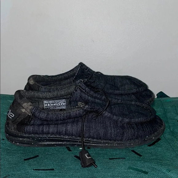 Hey Dude Black and Gray Loafers with Flexible Sole and Moccasin Design - Picture 5 of 12